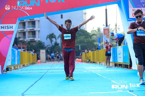 Race photo from Nu Skin Run 10K