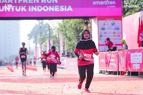 Race photo from Smartfren Run 2025 