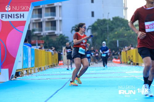 Race photo from Nu Skin Run 10K