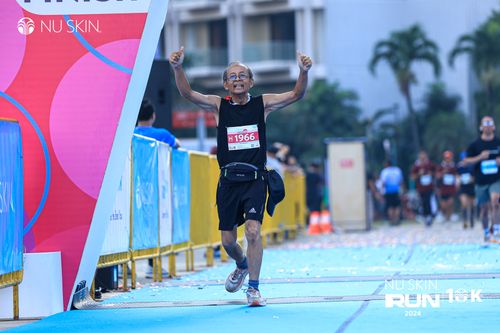 Race photo from Nu Skin Run 10K