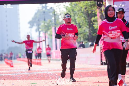 Race photo from Smartfren Run 2025 