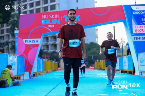Race photo from Nu Skin Run 10K