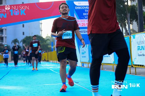 Race photo from Nu Skin Run 10K