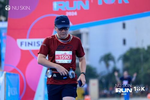 Race photo from Nu Skin Run 10K