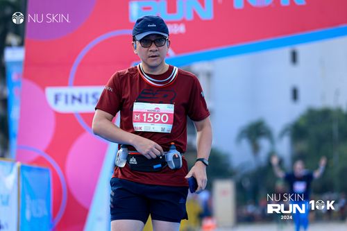 Race photo from Nu Skin Run 10K