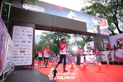 Race photo from Smartfren Run 2024