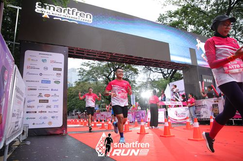 Race photo from Smartfren Run 2024