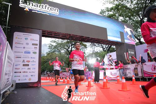 Race photo from Smartfren Run 2024