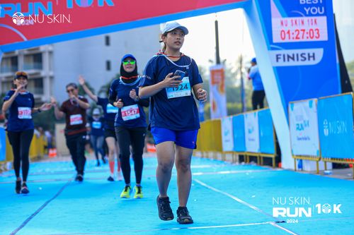 Race photo from Nu Skin Run 10K