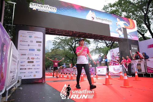 Race photo from Smartfren Run 2024