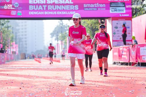 Race photo from Smartfren Run 2025 