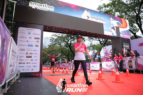 Race photo from Smartfren Run 2024