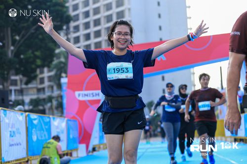 Race photo from Nu Skin Run 10K