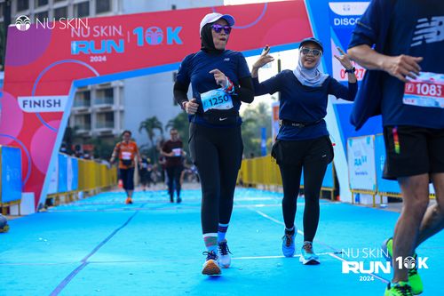 Race photo from Nu Skin Run 10K