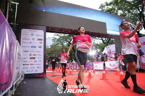 Race photo from Smartfren Run 2024
