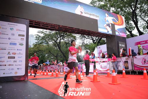 Race photo from Smartfren Run 2024