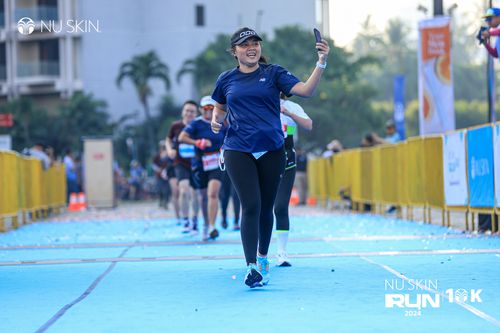 Race photo from Nu Skin Run 10K