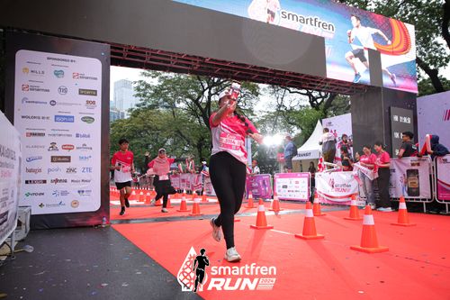 Race photo from Smartfren Run 2024