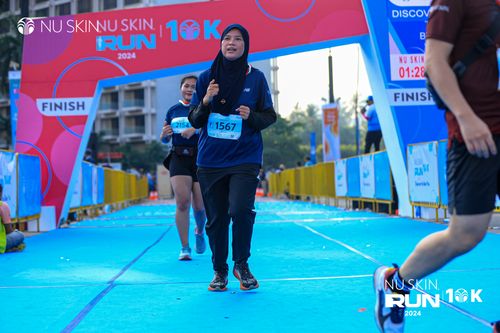 Race photo from Nu Skin Run 10K