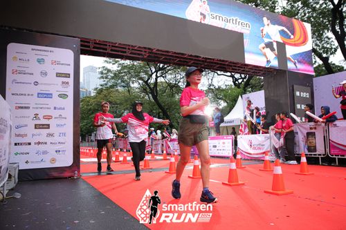 Race photo from Smartfren Run 2024
