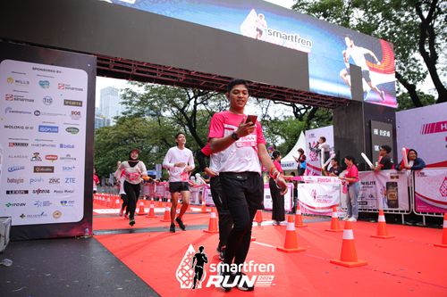 Race photo from Smartfren Run 2024