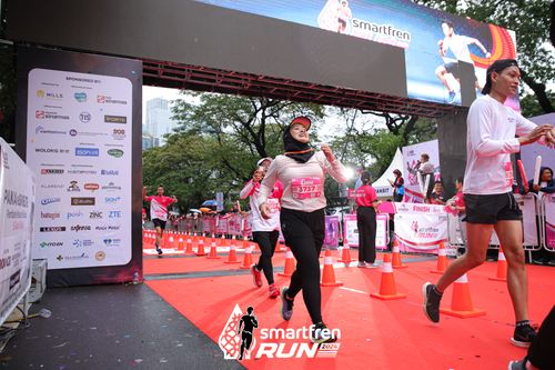Race photo from Smartfren Run 2024
