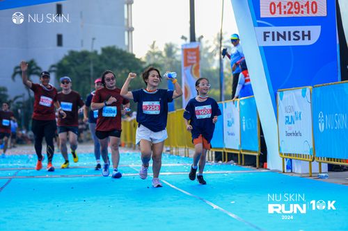 Race photo from Nu Skin Run 10K