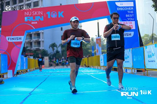 Race photo from Nu Skin Run 10K
