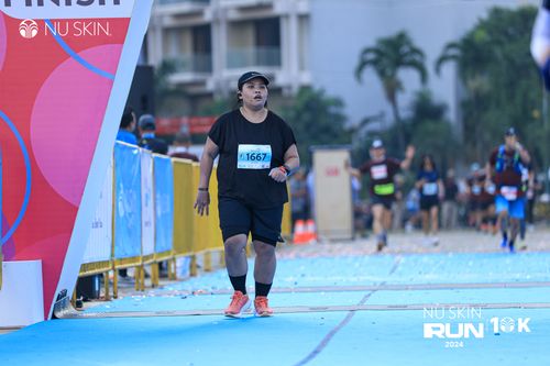 Race photo from Nu Skin Run 10K