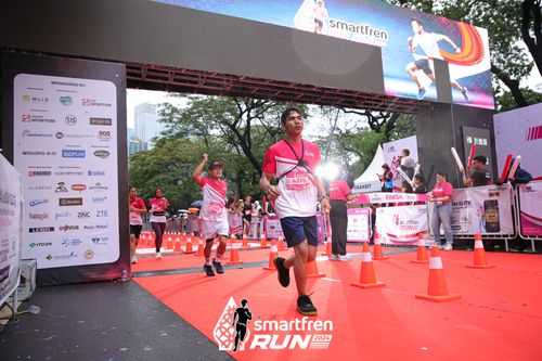 Race photo from Smartfren Run 2024