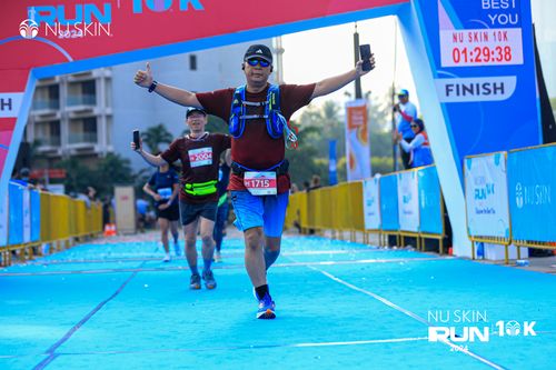 Race photo from Nu Skin Run 10K