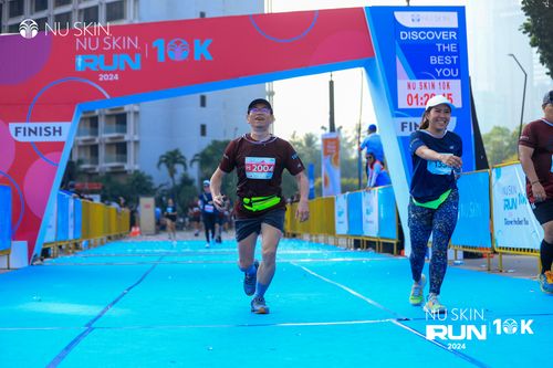 Race photo from Nu Skin Run 10K