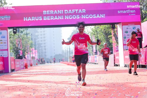 Race photo from Smartfren Run 2025 