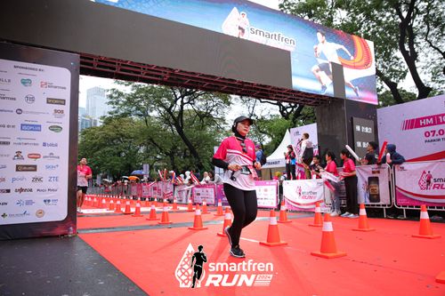 Race photo from Smartfren Run 2024