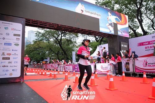Race photo from Smartfren Run 2024