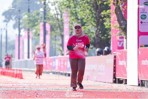 Race photo from Smartfren Run 2025 