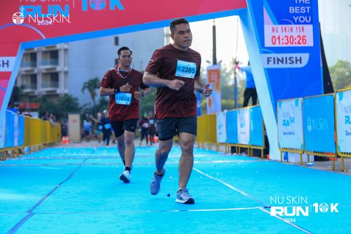 Race photo from Nu Skin Run 10K
