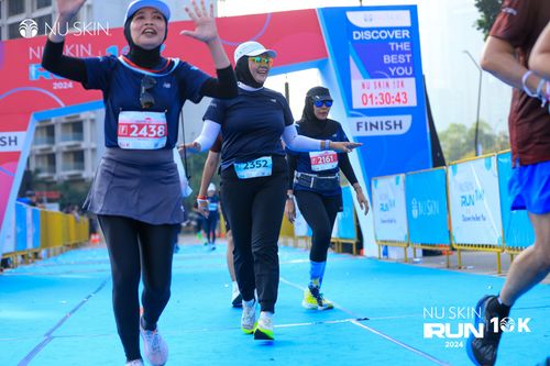 Race photo from Nu Skin Run 10K