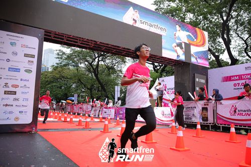 Race photo from Smartfren Run 2024