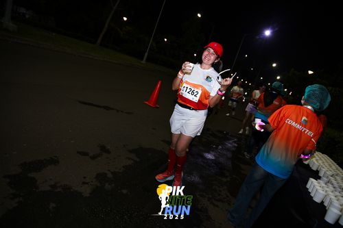 Race photo from PIK NITE RUN 2025
