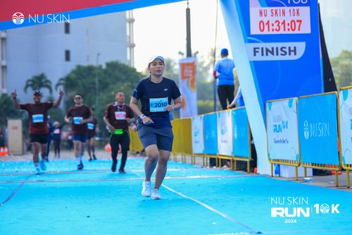 Race photo from Nu Skin Run 10K