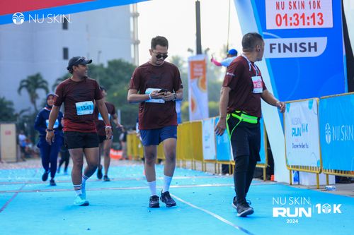 Race photo from Nu Skin Run 10K