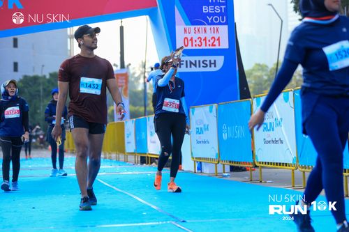 Race photo from Nu Skin Run 10K