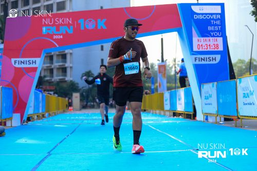 Race photo from Nu Skin Run 10K