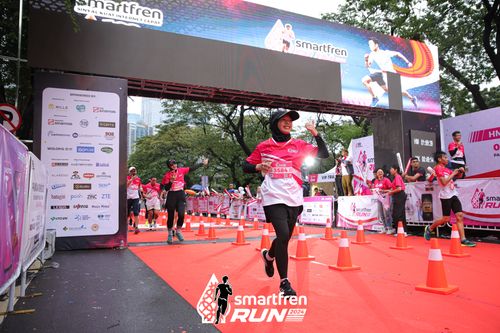 Race photo from Smartfren Run 2024