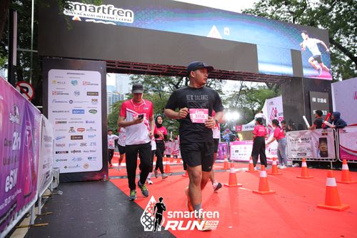 Race photo from Smartfren Run 2024
