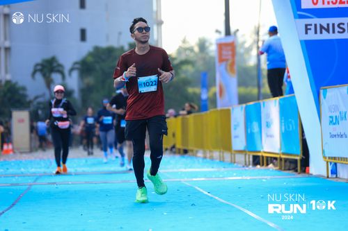 Race photo from Nu Skin Run 10K