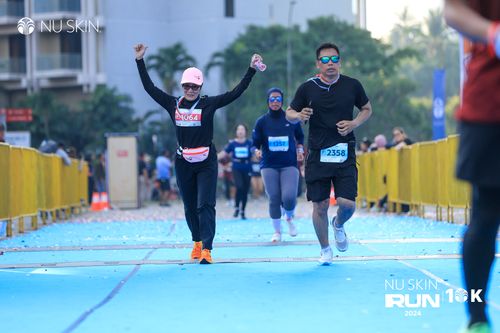 Race photo from Nu Skin Run 10K