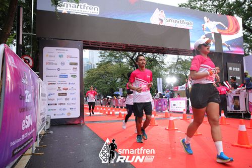 Race photo from Smartfren Run 2024