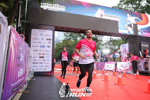 Race photo from Smartfren Run 2024